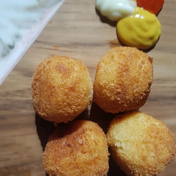 Bitterballen Bitsy Bite Smoked Beef (Frozen) 12 pcs